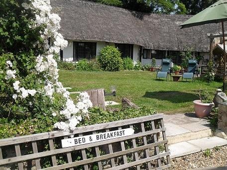 Church Hall Farm Bed And Breakfast Broxted ภายนอก รูปภาพ